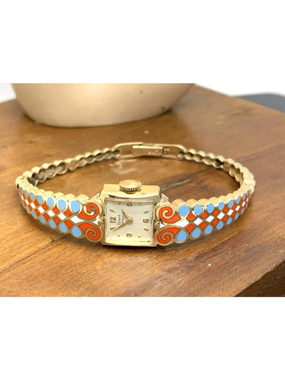 Girard Perregaux Women's Watch Vintage 14k Yellow Gold Swiss Manual Enamel Cuff